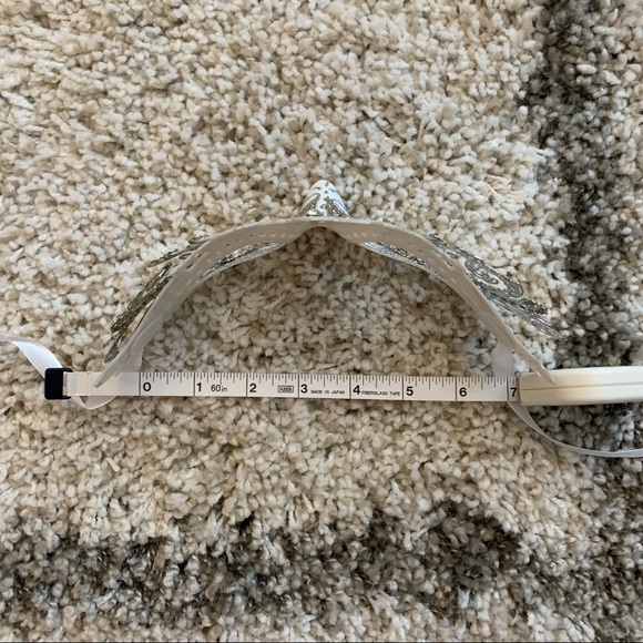 Masquerade Mask white and silver - Picture 4 of 4